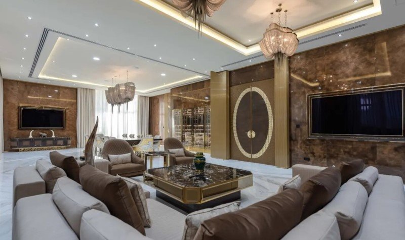 Dubai's expensive villas