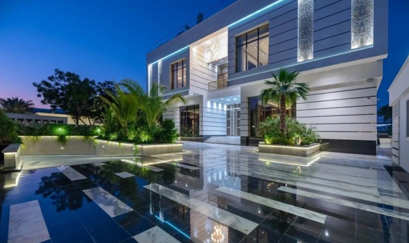 Dubai's expensive villas