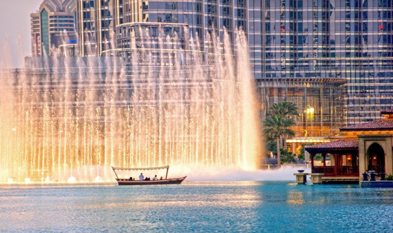 Fountain Lake Ride to view Burj Khalifa Fountain show