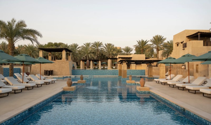 Bab Al Shams - best infinity pool in Dubai Bab Al Shams - best infinity pool in Dubai