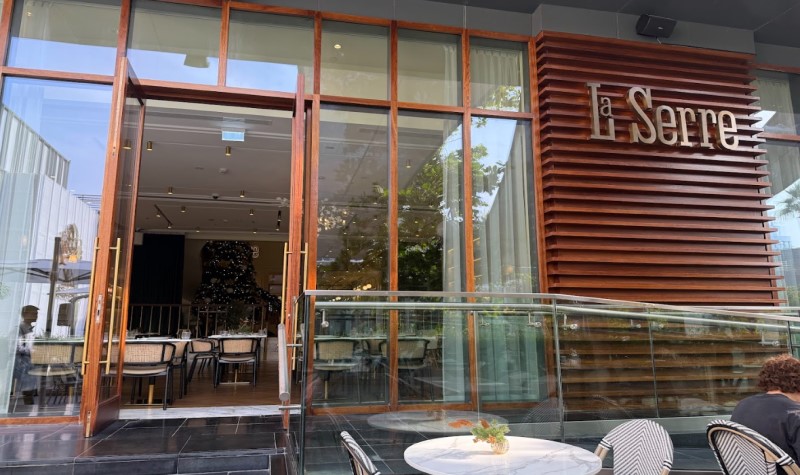 La Serre City Walk C2 - top City Walk dining spots La Serre City Walk C2 - top City Walk dining spots