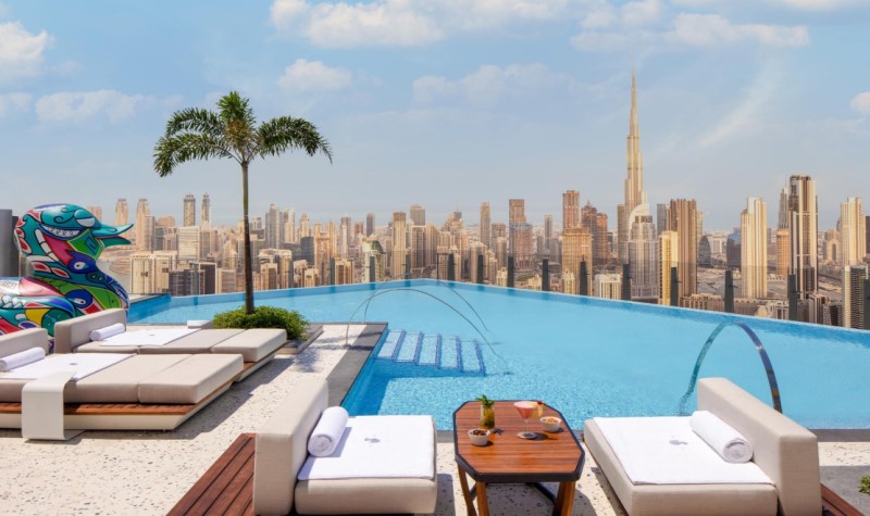 Privilege - best infinity pool in Dubai Privilege - best infinity pool in Dubai